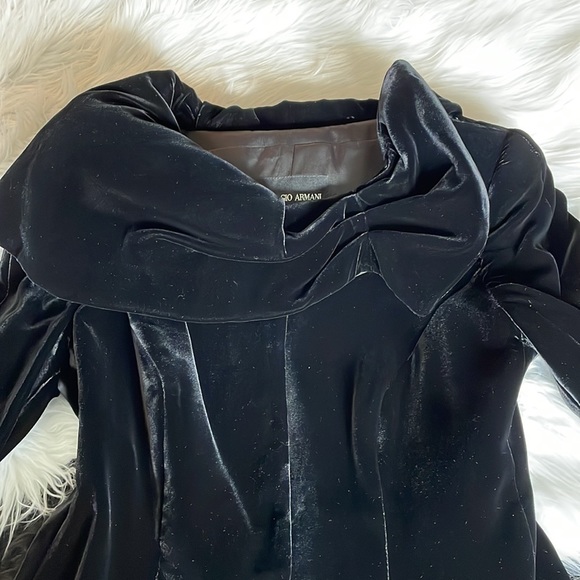 Giorgio Armani velvet jacket - Picture 7 of 13